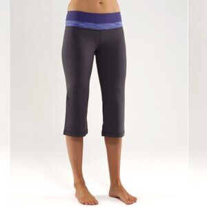 Lululemon Groove Crop Royalty  Space Dye Size 4